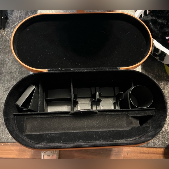 Dyson Airwrap Case - Picture 3 of 3